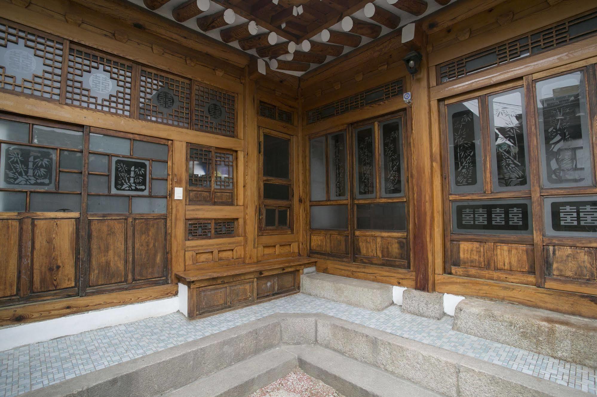 Kimchi Jongno 2*